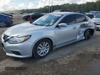 ✅ 2017 Nissan Altima S • VIN: 1N4AL3AP5HC264744 • Lot: 85710415. Wystawiony na Copart z przebiegiem 185 777 mil. Bezpłatny archiwum sprzedaży aukcyjnych z USA i szczegółowy raport historii pojazdu na DreamBid. Zdjęcie 1.