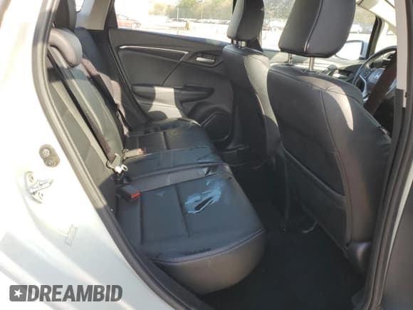 ✅ 2016 Honda Fit EX-L • VIN: JHMGK5H86GS015230 • Лот: 45677704. Опубликован ранее на Copart с пробегом Не указан. Бесплатный доступ к архиву аукционных продаж из США и подробный отчёт об истории автомобиля на DreamBid. Изображение 10.