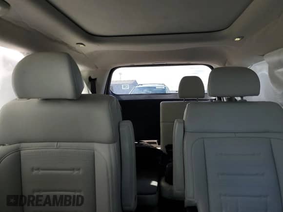 ✅ 2024 Hyundai Santa Fe Calligraphy • VIN: 5NMP5DG14RH001588 • Лот: 51533755. Размещён на Copart с пробегом 13 076 миль миль. Получите бесплатный доступ к архиву аукционных продаж из США и посмотрите подробный отчёт об истории автомобиля на DreamBid. Изображение 10.