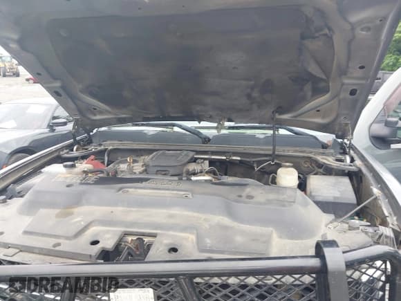 ✅ 2011 Chevrolet Silverado 2500HD LTZ • VIN: 1GC1KYC81BF148673 • Lot: 42200409. Listed on IAAI with 274,432 mi. Free auction sales archive from the USA and detailed vehicle history report at DreamBid. Image 10.