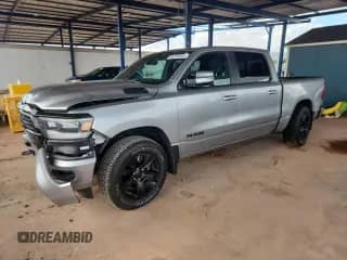 2020 Ram 1500 Big Horn с VIN 1C6SRFFT7LN382710, выставлен на аукционе Copart как лот 86728395 с пробегом 57 654 миль миль и Списание • Salvage title. История ставок и продаж доступна на DreamBid. Изображение 1.