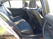 ✅ 2007 BMW 3 Series 328xi • VIN: WBAVC935X7KZ70426 • Лот: 42208879. Опубликован ранее на IAAI с пробегом 103 714 миль. Бесплатный доступ к архиву аукционных продаж из США и подробный отчёт об истории автомобиля на DreamBid. Изображение 8.