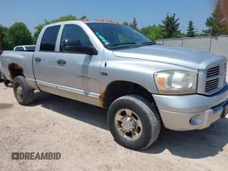 ✅ 2006 Dodge 2500 SLT • VIN: 3D7KS28D76G284730 • Лот: 42716906. Опубликован ранее на IAAI с пробегом 128 281 миль. Бесплатный доступ к архиву аукционных продаж из США и подробный отчёт об истории автомобиля на DreamBid. Изображение 1.