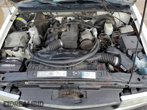 2001 Chevrolet S-10 с VIN 1GCCS145118257545, выставлен на аукционе Copart как лот 77976294 с пробегом 68 675 миль миль и На запчасти • Non repairable. История ставок и продаж доступна на DreamBid. Изображение 11.