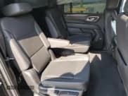 ✅ 2022 Chevrolet Suburban LT • VIN: 1GNSKCKD9NR214712 • Лот: 66583764. Опубликован ранее на Copart с пробегом 79 297 миль. Бесплатный доступ к архиву аукционных продаж из США и подробный отчёт об истории автомобиля на DreamBid. Изображение 11.