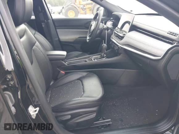 2024 Jeep Compass Latitude z VIN 3C4NJDBN2RT100510, wystawiony jako IAAI lot #43605089 z przebiegiem 53 687 mil mil oraz . Historia ofert i sprzedaży dostępna na DreamBid. Obrazek 5.