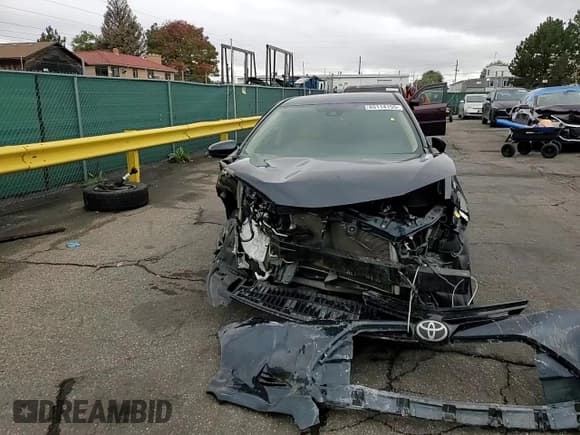 ✅ 2017 Toyota Corolla LE • VIN: 5YFBURHE3HP732738 • Лот: 85114155. Опубликован ранее на Copart с пробегом Не указан. Бесплатный доступ к архиву аукционных продаж из США и подробный отчёт об истории автомобиля на DreamBid. Изображение 13.