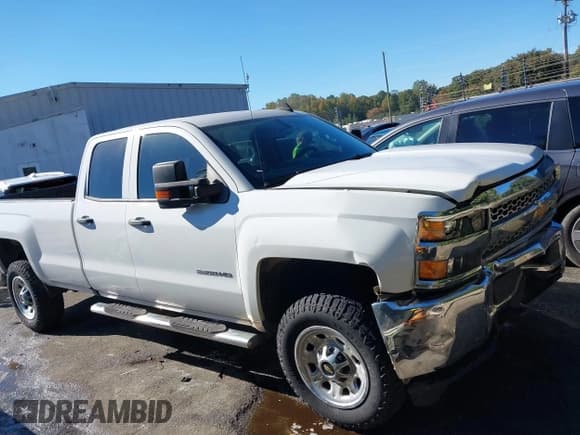 ✅ 2019 Chevrolet Silverado 2500HD Work Truck • VIN: 2GC2KREG0K1140862 • Lot: 43460639. Listed on IAAI with 161,982 mi. Free auction sales archive from the USA and detailed vehicle history report at DreamBid. Image 13.