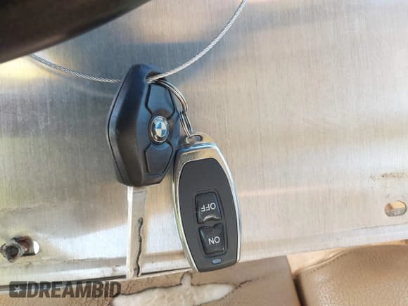 ✅ 2004 BMW 5 Series 525i • VIN: WBANA53514B846541 • Lot: 42037169. Listed on IAAI with 140,724 mi. Free auction sales archive from the USA and detailed vehicle history report at DreamBid. Image 11.