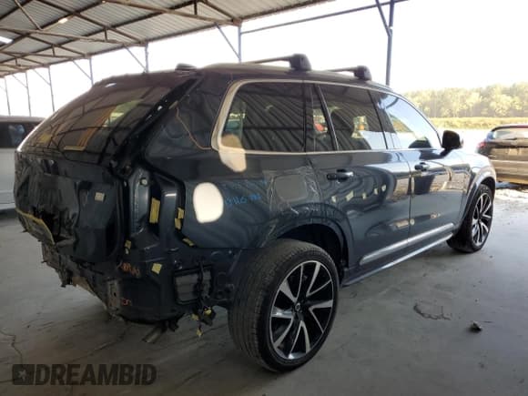 ✅ 2022 Volvo XC90 • VIN: YV4BR00Z6N1806226 • Лот: 70221013. Опубликован ранее на Copart с пробегом 26 765 миль. Бесплатный доступ к архиву аукционных продаж из США и подробный отчёт об истории автомобиля на DreamBid. Изображение 3.