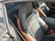 ✅ 2020 Aston Martin Vantage • VIN: SCFSMGAW6LGN03442 • Lot: 83372524. Wystawiony na Copart z przebiegiem 10 819 mil. Bezpłatny archiwum sprzedaży aukcyjnych z USA i szczegółowy raport historii pojazdu na DreamBid. Zdjęcie 10.