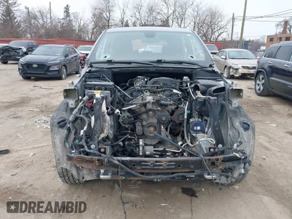 ✅ 2015 Jeep Grand Cherokee Overland • VIN: 1C4RJFCG1FC894789 • Lot: 38811798. Listed on IAAI with Not provided. Free auction sales archive from the USA and detailed vehicle history report at DreamBid. Image 12.