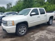 ✅ 2011 Chevrolet Silverado 1500 LTZ • VIN: 3GCPKTE35BG318496 • Lot: 42763809. Wystawiony na IAAI z przebiegiem 135 344 mil. Bezpłatny archiwum sprzedaży aukcyjnych z USA i szczegółowy raport historii pojazdu na DreamBid. Zdjęcie 2.
