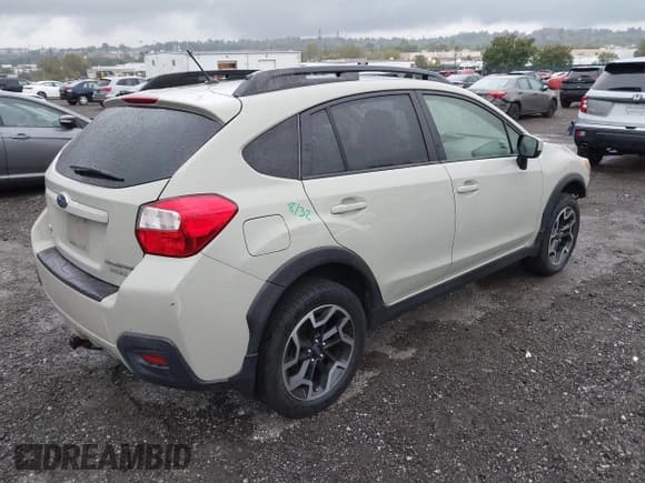 ✅ 2016 Subaru Crosstrek Premium • VIN: JF2GPABC5G8304459 • Lot: 43400421. Listed on IAAI with 97,239 mi. Free auction sales archive from the USA and detailed vehicle history report at DreamBid. Image 4.