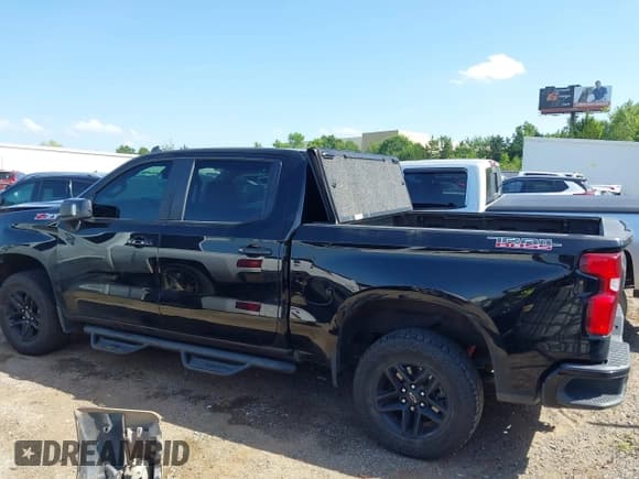 ✅ 2020 Chevrolet Silverado 1500 LT Trail Boss • VIN: 3GCPYFED8LG370568 • Лот: 42802033. Опубликован ранее на IAAI с пробегом 94 163 миль. Бесплатный доступ к архиву аукционных продаж из США и подробный отчёт об истории автомобиля на DreamBid. Изображение 14.