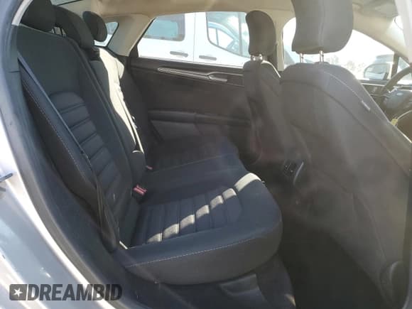 ✅ 2017 Ford Fusion Hybrid SE • VIN: 3FA6P0LU5HR355302 • Lot: 90088415. Wystawiony na Copart z przebiegiem 146 575 mil. Bezpłatny archiwum sprzedaży aukcyjnych z USA i szczegółowy raport historii pojazdu na DreamBid. Zdjęcie 10.