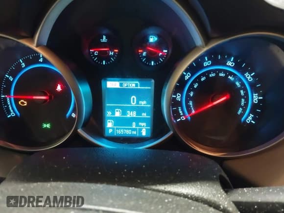 ✅ 2014 Chevrolet Cruze LS • VIN: 1G1PA5SH4E7444145 • Lot: 43921146. Wystawiony na IAAI z przebiegiem 165 780 mil. Bezpłatny archiwum sprzedaży aukcyjnych z USA i szczegółowy raport historii pojazdu na DreamBid. Zdjęcie 7.