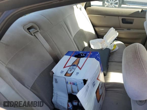 ✅ 2004 Ford Taurus SE • VIN: 1FAFP53U94A103330 • Lot: 91427105. Listed on Copart with Not provided. Free auction sales archive from the USA and detailed vehicle history report at DreamBid. Image 10.