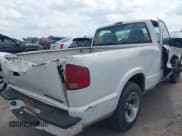 ✅ 2000 Chevrolet S-10 LS • VIN: 1GCCS14W4YK203243 • Лот: 42341985. Опубликован ранее на IAAI с пробегом 206 111 миль. Бесплатный доступ к архиву аукционных продаж из США и подробный отчёт об истории автомобиля на DreamBid. Изображение 4.