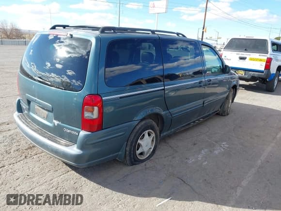 ✅ 1998 Oldsmobile Silhouette GL • VIN: 1GHDX03E3WD101470 • Lot: 41780571. Wystawiony na IAAI z przebiegiem 115 928 mil. Bezpłatny archiwum sprzedaży aukcyjnych z USA i szczegółowy raport historii pojazdu na DreamBid. Zdjęcie 4.