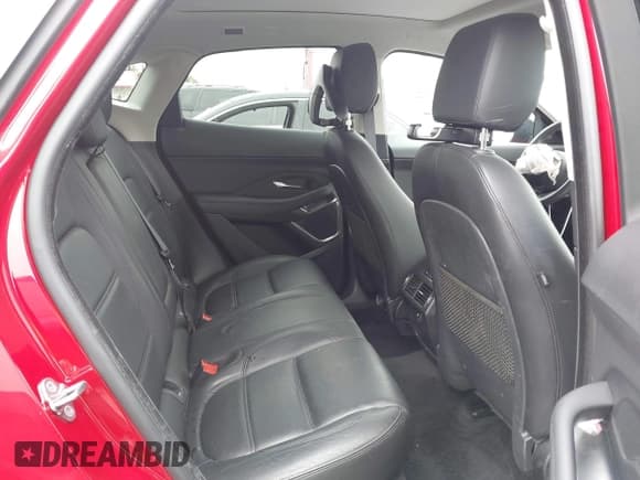 ✅ 2019 Jaguar E-Pace S • VIN: SADFJ2FX4K1Z72242 • Lot: 42397776. Listed on IAAI with 29,068 mi. Free auction sales archive from the USA and detailed vehicle history report at DreamBid. Image 8.