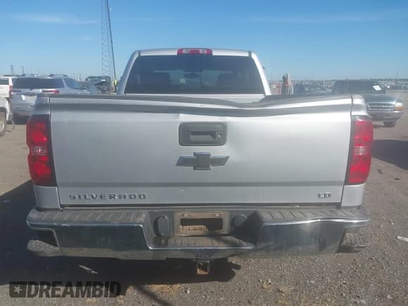 ✅ 2019 Chevrolet Silverado 1500 LT • VIN: 2GCRCPECXK1154992 • Lot: 43507958. Wystawiony na IAAI z przebiegiem 117 450 mil. Bezpłatny archiwum sprzedaży aukcyjnych z USA i szczegółowy raport historii pojazdu na DreamBid. Zdjęcie 16.