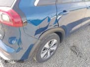 ✅ 2018 Kia Niro LX • VIN: KNDCB3LC3J5205010 • Lot: 42904925. Listed on IAAI with 119,258 mi. Free auction sales archive from the USA and detailed vehicle history report at DreamBid. Image 6.