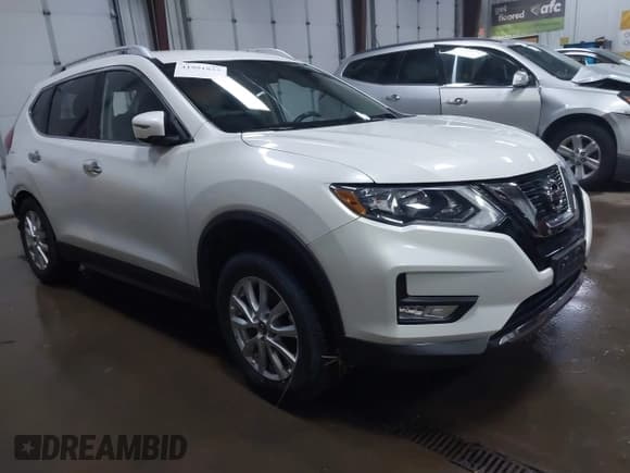 ✅ 2017 Nissan Rogue SV • VIN: KNMAT2MV6HP521935 • Lot: 41991833. Listed on IAAI with 80,031 mi. Free auction sales archive from the USA and detailed vehicle history report at DreamBid. Image 1.