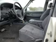 ✅ 1991 Toyota Land Cruiser • VIN: JT3FJ80W4M0008557 • Лот: 71085164. Опубликован ранее на Copart с пробегом 137 367 миль. Бесплатный доступ к архиву аукционных продаж из США и подробный отчёт об истории автомобиля на DreamBid. Изображение 7.