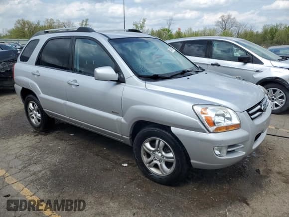 ✅ 2007 Kia Sportage LX • VIN: KNDJE723877310114 • Lot: 54790975. Wystawiony na Copart z przebiegiem 143 956 mil. Bezpłatny archiwum sprzedaży aukcyjnych z USA i szczegółowy raport historii pojazdu na DreamBid. Zdjęcie 4.