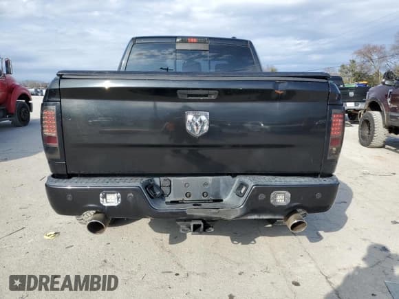 ✅ 2009 Dodge 1500 Laramie • VIN: 1D3HV13T09S787024 • Lot: 44753455. Wystawiony na Copart z przebiegiem 122 429 mil. Bezpłatny archiwum sprzedaży aukcyjnych z USA i szczegółowy raport historii pojazdu na DreamBid. Zdjęcie 6.