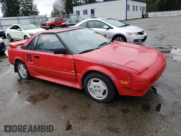 ✅ 1986 Toyota MR2 • VIN: JT2AW15C3G0056187 • Лот: 45431545. Опубликован ранее на Copart с пробегом 128 456 миль. Бесплатный доступ к архиву аукционных продаж из США и подробный отчёт об истории автомобиля на DreamBid. Изображение 4.