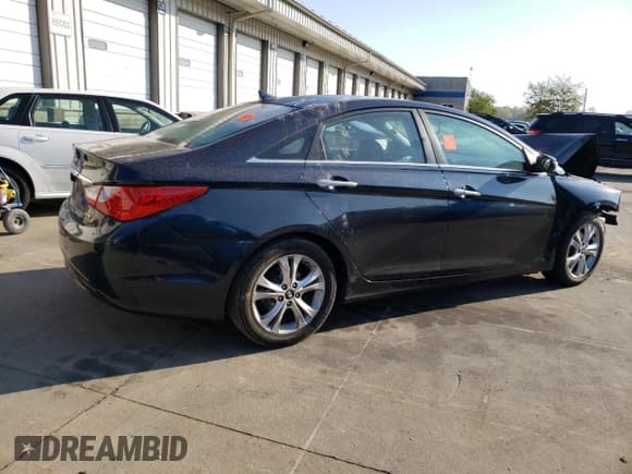 ✅ 2011 Hyundai Sonata Limited • VIN: 5NPEC4AC2BH072451 • Lot: 70088954. Listed on Copart with Not provided. Free auction sales archive from the USA and detailed vehicle history report at DreamBid. Image 3.