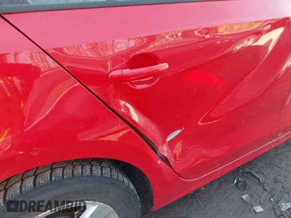 ✅ 2011 Volkswagen Jetta TDI • VIN: 3VW3L7AJ4BM072188 • Lot: 41606803. Wystawiony na IAAI z przebiegiem 177 400 mil. Bezpłatny archiwum sprzedaży aukcyjnych z USA i szczegółowy raport historii pojazdu na DreamBid. Zdjęcie 13.