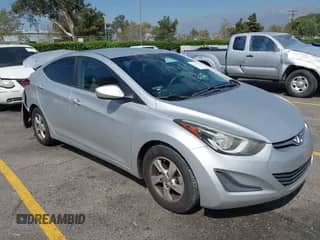 2015 Hyundai Elantra SE с VIN 5NPDH4AE7FH607164, выставлен на аукционе IAAI как лот 43280213 с пробегом 137 193 миль миль и . История ставок и продаж доступна на DreamBid. Изображение 1.
