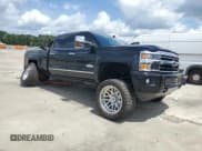 ✅ 2019 Chevrolet Silverado 2500HD High Country • VIN: 1GC1KUEY7KF277037 • Lot: 64945955. Listed on Copart with 71,249 mi. Free auction sales archive from the USA and detailed vehicle history report at DreamBid. Image 4.