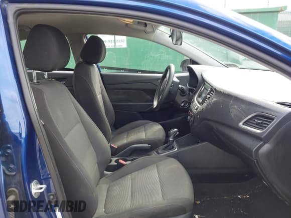 ✅ 2020 Hyundai Accent SE • VIN: 3KPC24A68LE112770 • Lot: 43397015. Listed on IAAI with 126,712 mi. Free auction sales archive from the USA and detailed vehicle history report at DreamBid. Image 5.