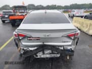 ✅ 2017 Hyundai Sonata SE • VIN: KMHE24L15HA059199 • Лот: 41400021. Опубликован ранее на IAAI с пробегом 111 680 миль. Бесплатный доступ к архиву аукционных продаж из США и подробный отчёт об истории автомобиля на DreamBid. Изображение 16.