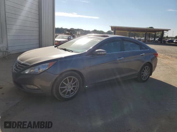 ✅ 2011 Hyundai Sonata SE • VIN: 5NPEC4ABXBH297191 • Лот: 72026094. Опубликован ранее на Copart с пробегом 182 829 миль. Бесплатный доступ к архиву аукционных продаж из США и подробный отчёт об истории автомобиля на DreamBid. Изображение 1.