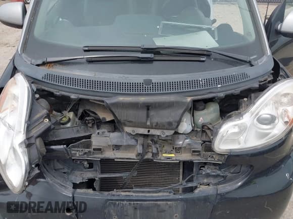 ✅ 2013 Smart fortwo Pure • VIN: WMEEJ3BA5DK620493 • Лот: 42071086. Опубликован ранее на IAAI с пробегом 85 883 миль. Бесплатный доступ к архиву аукционных продаж из США и подробный отчёт об истории автомобиля на DreamBid. Изображение 10.