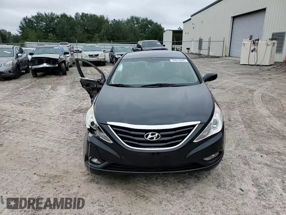 ✅ 2013 Hyundai Sonata GLS • VIN: 5NPEB4AC3DH631169 • Лот: 84614885. Опубликован ранее на Copart с пробегом 107 626 миль. Бесплатный доступ к архиву аукционных продаж из США и подробный отчёт об истории автомобиля на DreamBid. Изображение 14.