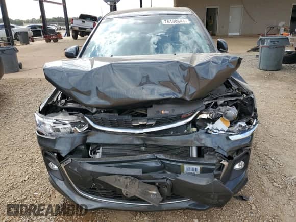 2020 Chevrolet Sonic Premier with VIN 1G1JF6SB0L4135912, listed as a Copart auction lot 76198844 with 20,863 mi miles and Salvage title. Bid and sale history available at DreamBid. Image 5.