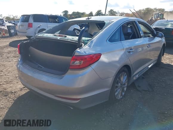 ✅ 2015 Hyundai Sonata Sport • VIN: 5NPE34AF9FH251134 • Лот: 43535745. Опубликован ранее на IAAI с пробегом 53 686 миль. Бесплатный доступ к архиву аукционных продаж из США и подробный отчёт об истории автомобиля на DreamBid. Изображение 4.