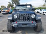 ✅ 2020 Jeep Gladiator Sport S • VIN: 1C6HJTAG6LL197344 • Лот: 43185992. Опубликован ранее на IAAI с пробегом 79 129 миль. Бесплатный доступ к архиву аукционных продаж из США и подробный отчёт об истории автомобиля на DreamBid. Изображение 6.