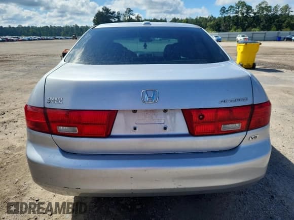 ✅ 2005 Honda Accord EX-L • VIN: 1HGCM66555A030301 • Lot: 86215545. Listed on Copart with 109,914 mi. Free auction sales archive from the USA and detailed vehicle history report at DreamBid. Image 6.