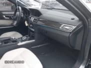 ✅ 2015 Mercedes-Benz E 63 AMG S-Model • VIN: WDDHF7GB4FB151119 • Лот: 42228942. Опубликован ранее на IAAI с пробегом 101 775 миль. Бесплатный доступ к архиву аукционных продаж из США и подробный отчёт об истории автомобиля на DreamBid. Изображение 5.