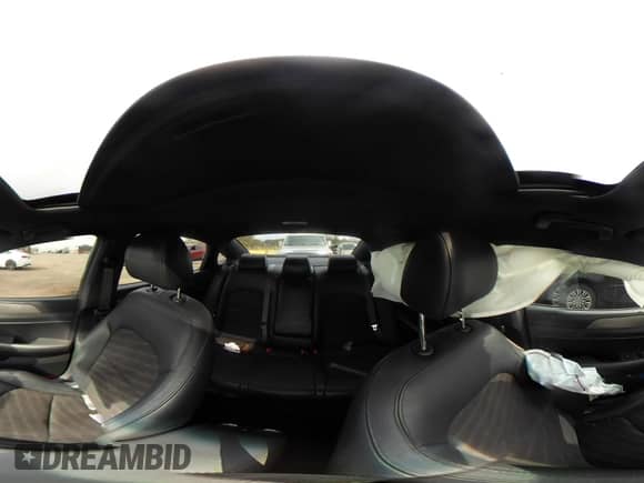 2019 Hyundai Sonata SEL с VIN 5NPE34AF3KH773476, выставлен на аукционе IAAI как лот 43259954 с пробегом 31 417 миль миль и . История ставок и продаж доступна на DreamBid. Изображение 18.