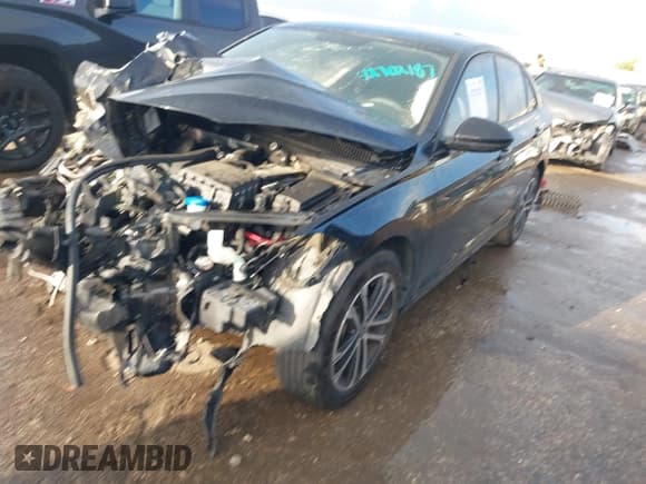 ✅ 2022 Volkswagen Jetta Sport • VIN: 3VWBM7BU2NM033511 • Lot: 42702187. Listed on IAAI with 36,284 mi. Free auction sales archive from the USA and detailed vehicle history report at DreamBid. Image 17.