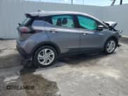 ✅ 2023 Chevrolet Bolt EV 1LT • VIN: 1G1FW6S06P4182386 • Lot: 57018395. Wystawiony na Copart z przebiegiem Nie podano. Bezpłatny archiwum sprzedaży aukcyjnych z USA i szczegółowy raport historii pojazdu na DreamBid. Zdjęcie 3.