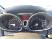 ✅ 2012 Ford Fiesta SE • VIN: 3FADP4BJ2CM199425 • Lot: 43496966. Wystawiony na IAAI z przebiegiem 114 260 mil. Bezpłatny archiwum sprzedaży aukcyjnych z USA i szczegółowy raport historii pojazdu na DreamBid. Zdjęcie 7.